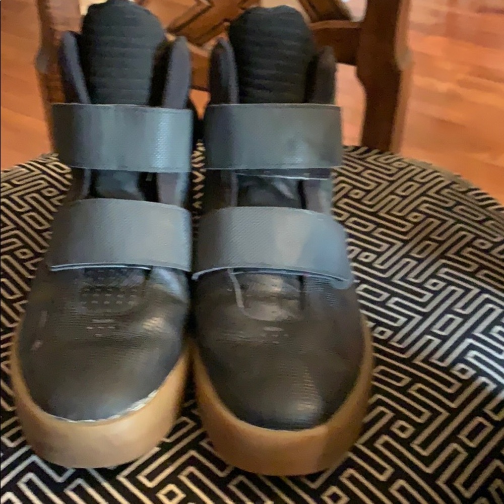 Nike Flystepper 2K3 sz 13 Mens Gray and Black